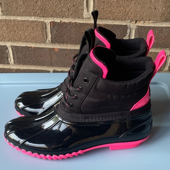 Tommy Hilfiger Haryett Duck Boots - Picture 3 of 9